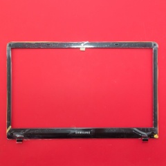 Рамка матрицы для ноутбука Samsung NP300E5A глянцевая фото 1