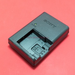 Зарядка для фотоаппарата Sony BC-CSD