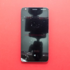 Дисплей в сборе с тачскрином для Nokia Lumia 620 черный с рамкой