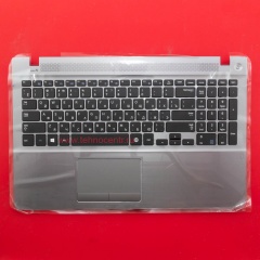 Клавиатура для ноутбука Samsung NP510R5E черная c серебристым топкейсом