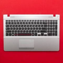 Клавиатура для ноутбука Samsung NP370R5E черная c серебристым топкейсом