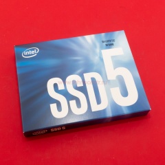 Жесткий диск SSD 2.5" 128 Gb SSDSC2KW128G8XT